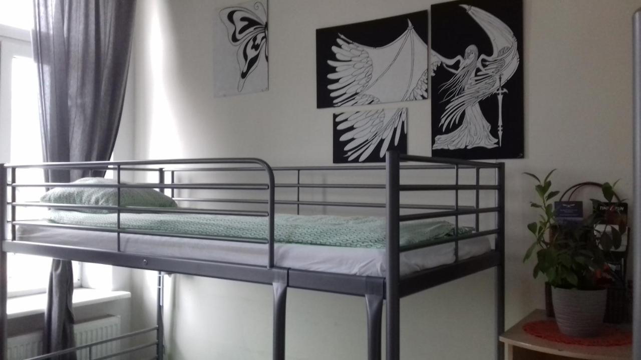 Hostal Art *