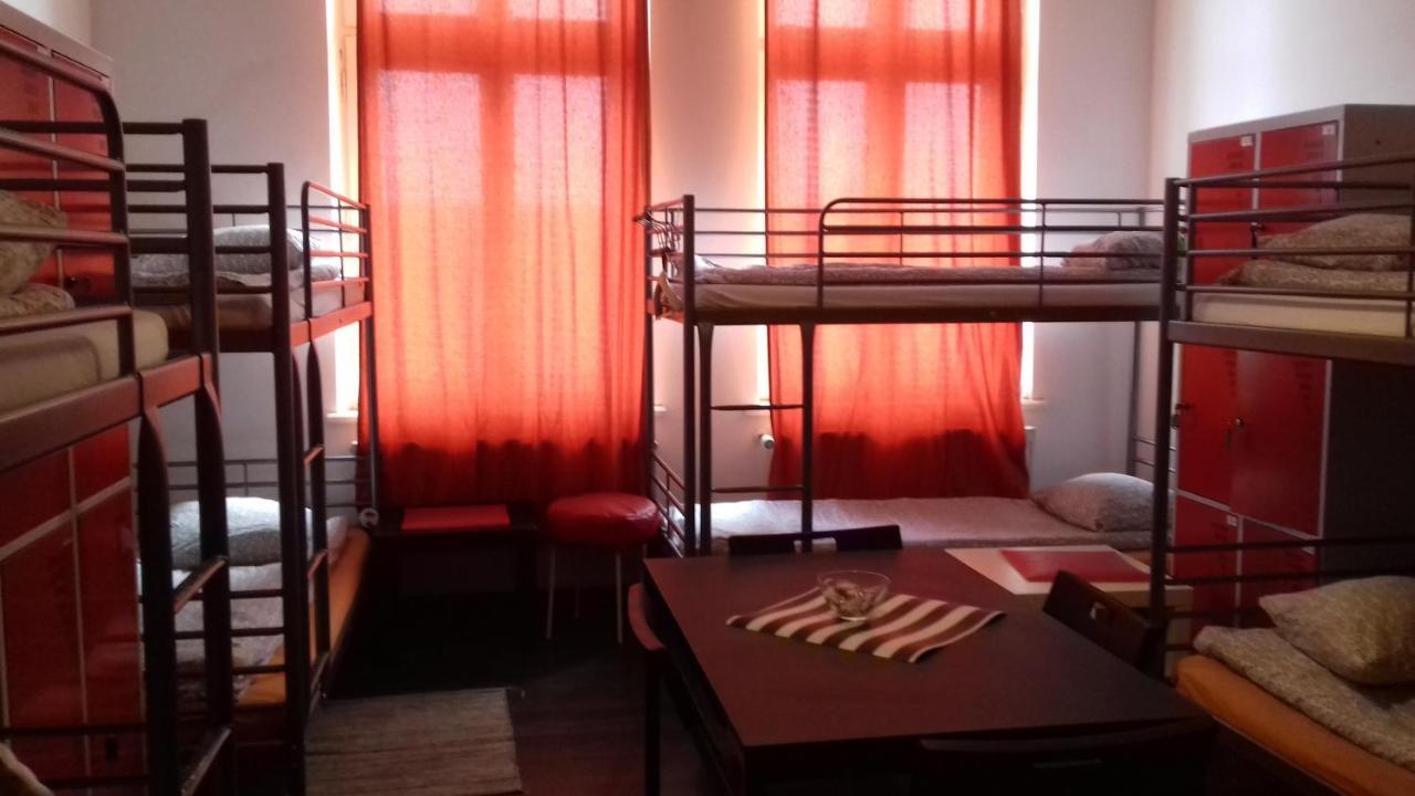 Art Hostal
